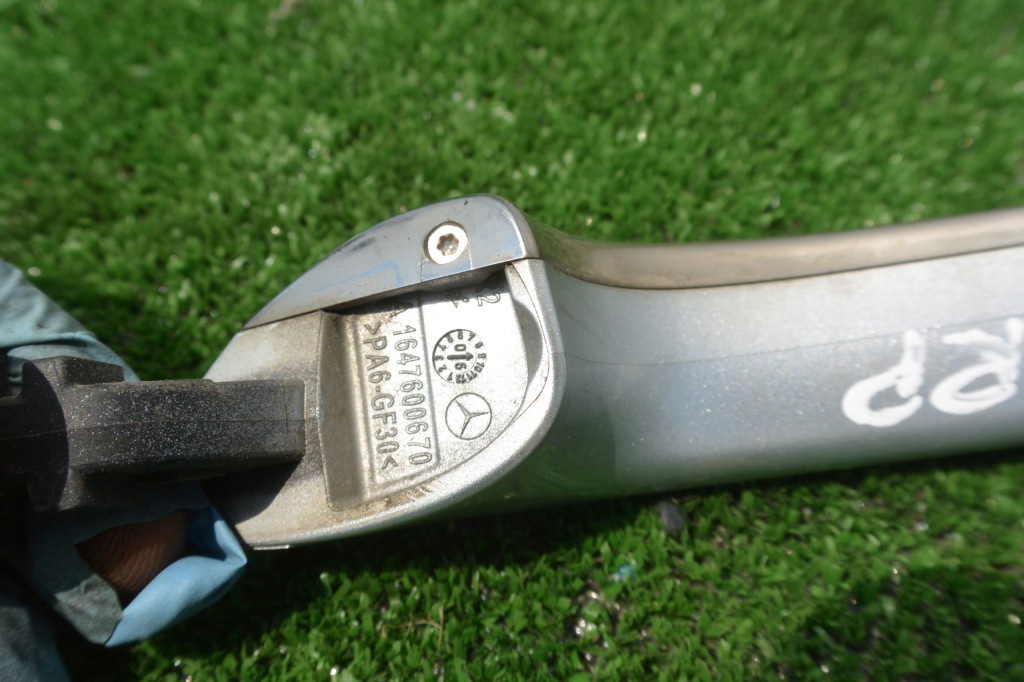 Ручка двері mercedes gl ml 164 r w251 775 eu Ціна