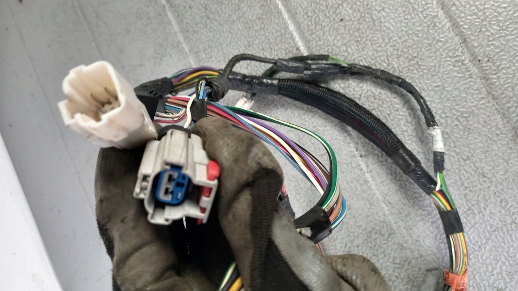 фото №6, Жгут дверь левый перед chrysler sebring 06r