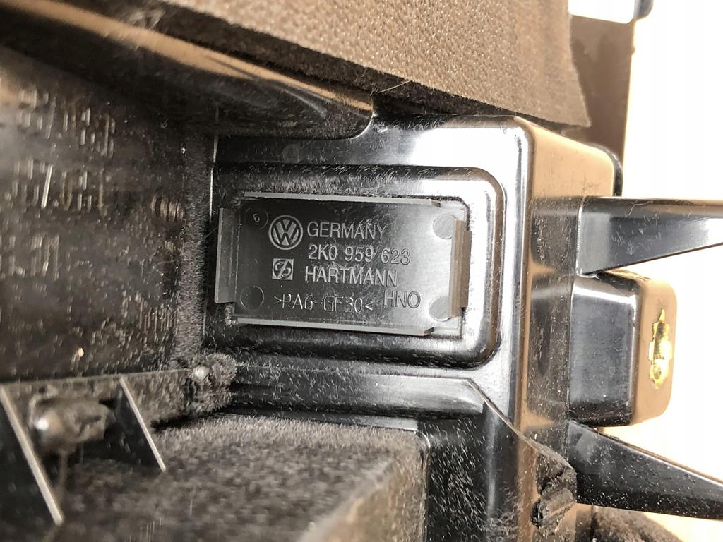 фото №10, Бардачок пасажира панелі audi e-tron 4kl857035b 6ps