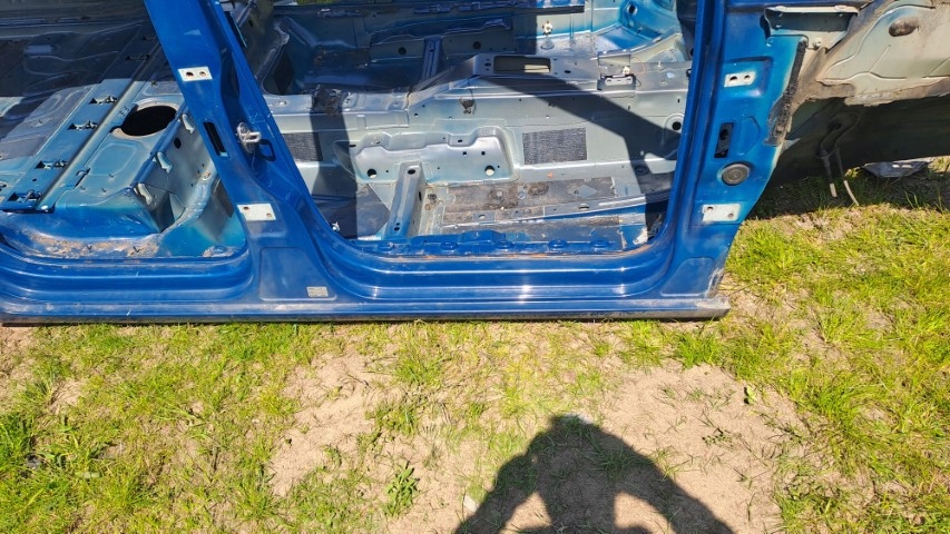 фото №1, Vw touran 2011r поріг блок двигуна правий