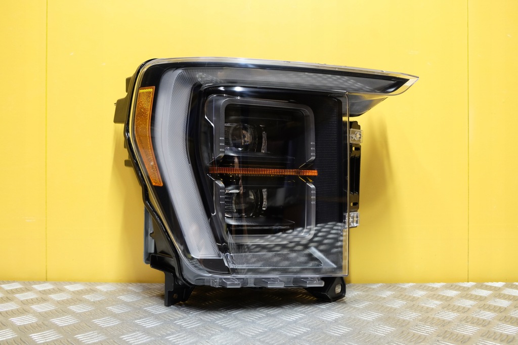 фото №1, Ford f f150 tremor 2021 2022- фара лампа full led правая usa