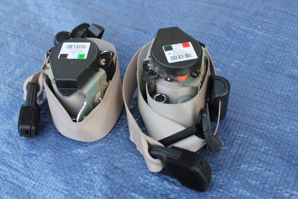 фото №1, Maserati levante pas лівий передній 634208500 запобіжник