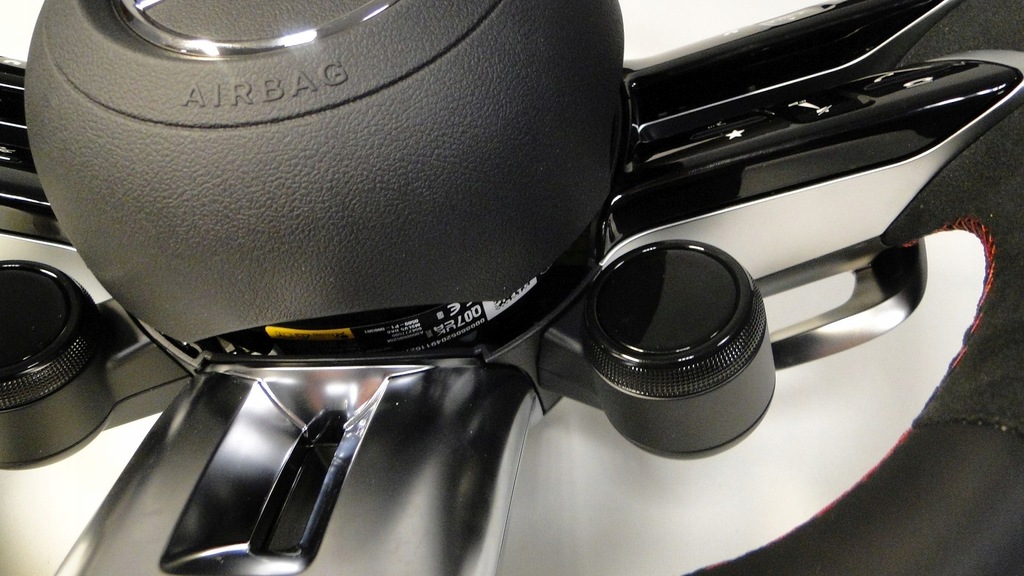 фото №10, Mercedes eqe 295 v295 воздуховод a0994602607 3d16 alcantara amg europa