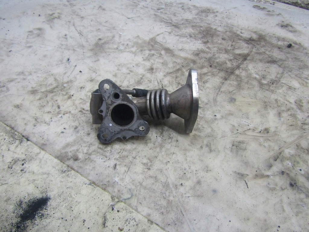 фото №1, Труба трубка egr 2.2 d mazda 3 bm bn