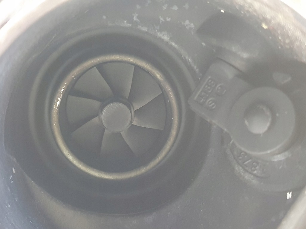 фото №8, Volvo оригинальный номер 31411485