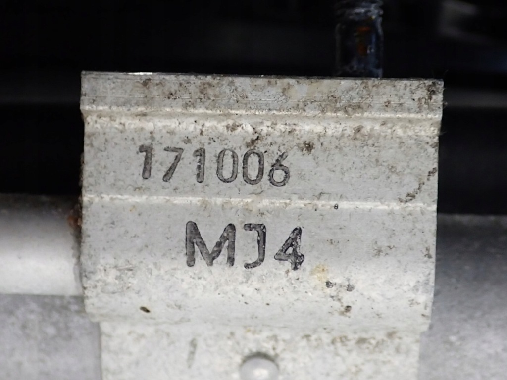 Комплект радиатор воды кондиционер вентилятор tesla s 18r Цена