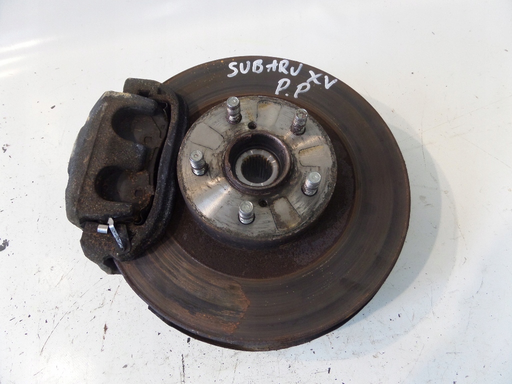 фото №5, Subaru xv 2.0 d 11- ступица поворотный кулак правая перед