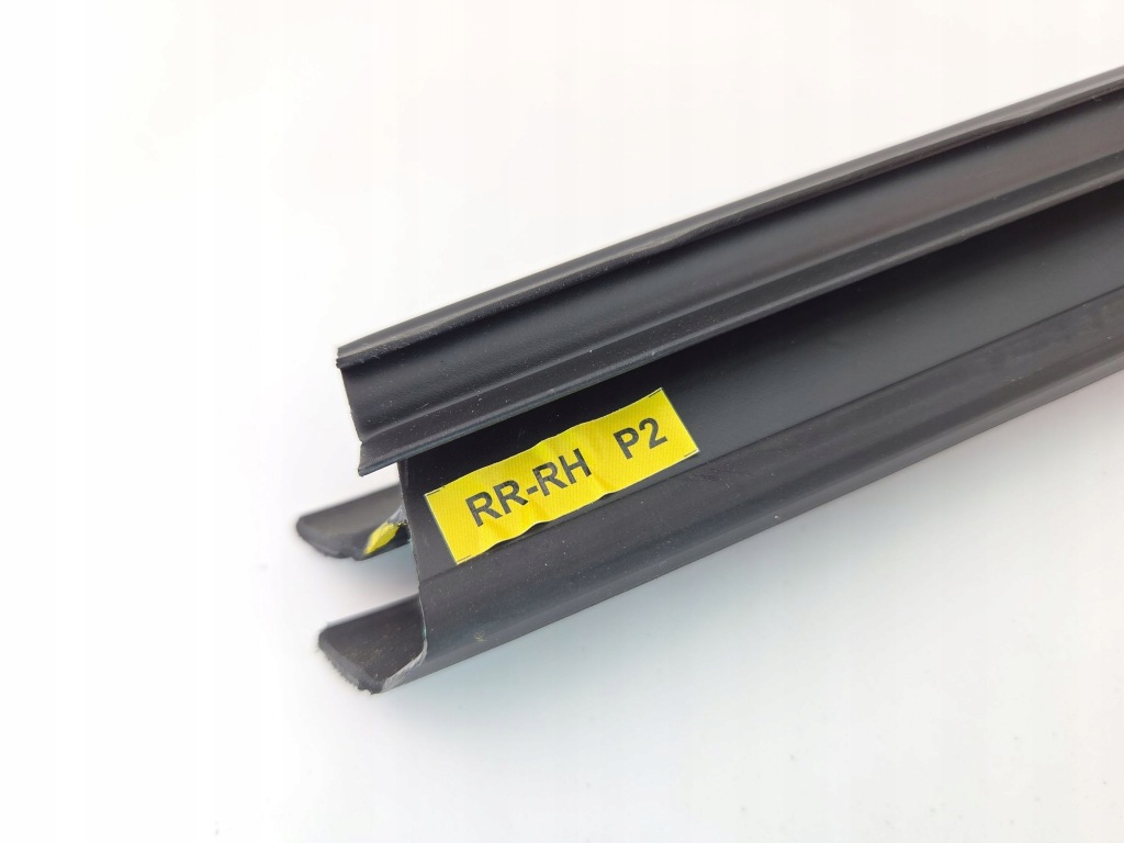 Cfd 665 прокладка скло двері внутрішня задній права citroen e-c3 2024- oem 9 Зі Шроту