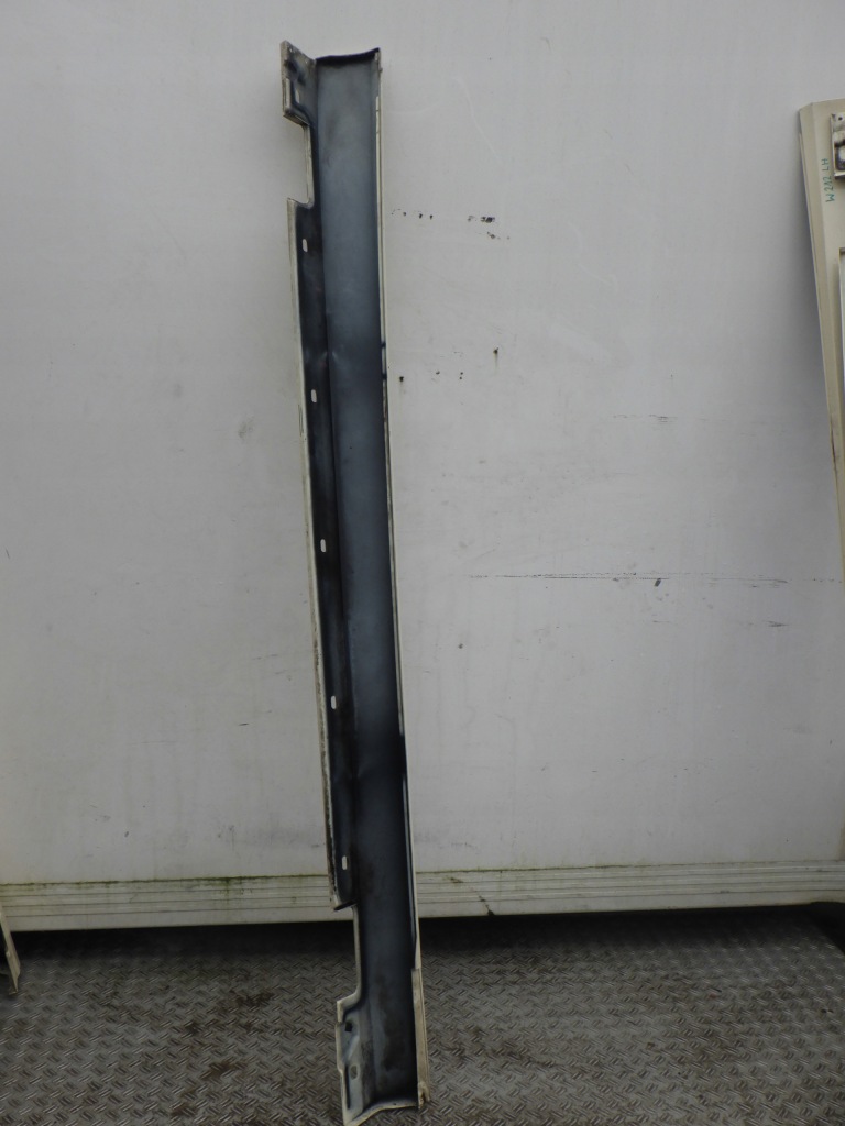 фото №5, Mercedes w212 молдинг порог левая