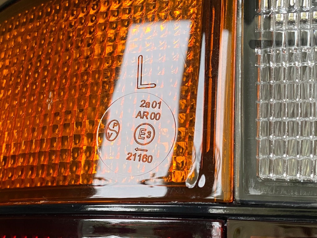 фото №8, Лампы задние белый porsche 924 944