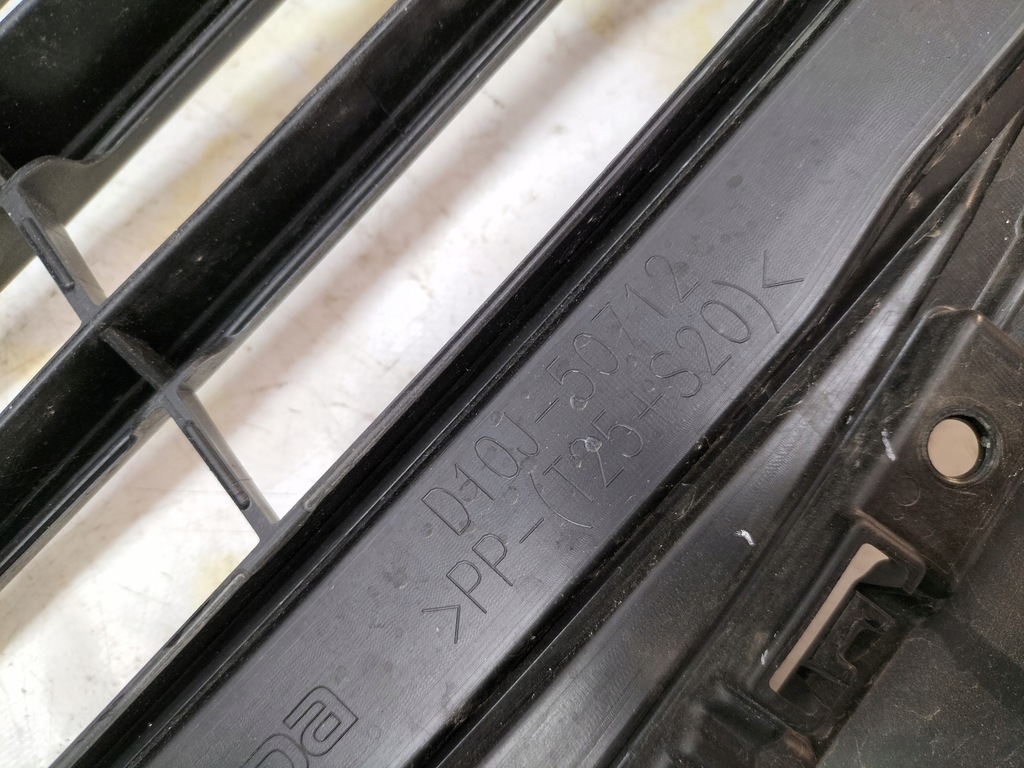 фото №8, Решётка радиатора решётка радиатора радиатора защита верхний mazda cx3 cx-3 2015-2020