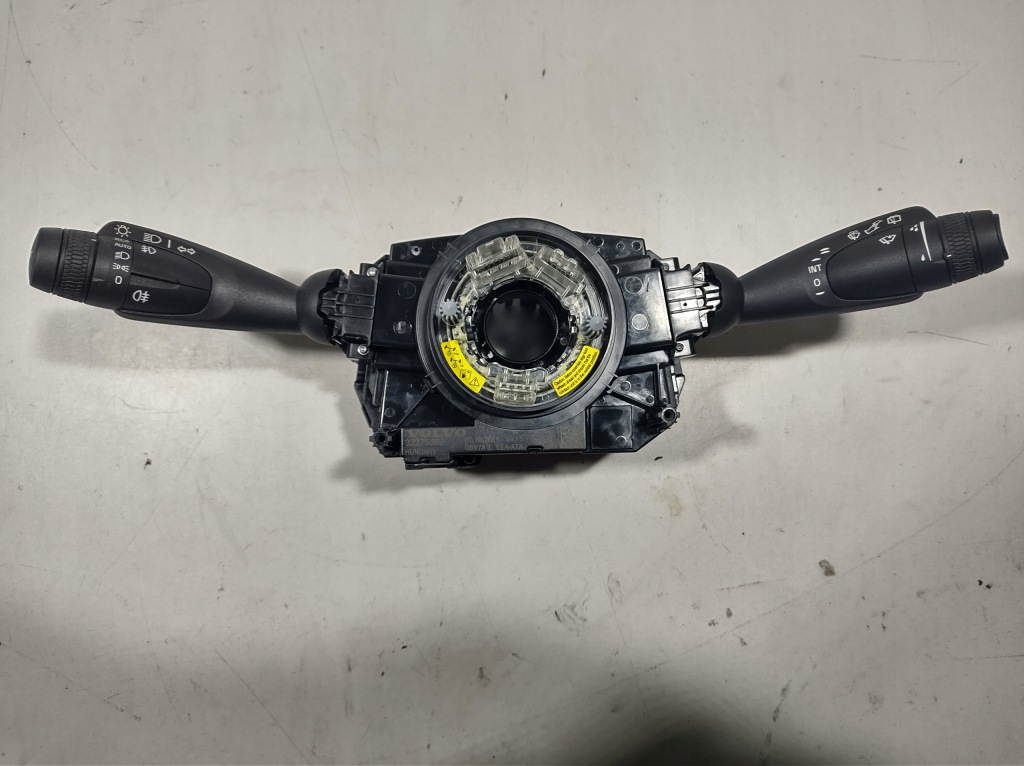 фото №1, Volvo xc40 21r перемикач комбінований 32275369