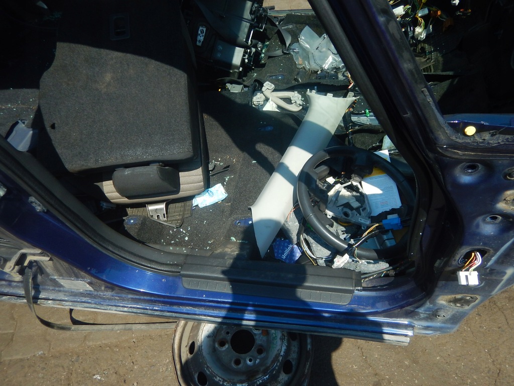 фото №4, Sedici 09- поріг правий блок двигуна середній чверть