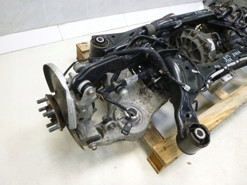 фото №9, Jaguar f-pace x761 xj x351 3.0 sc підвіска задня