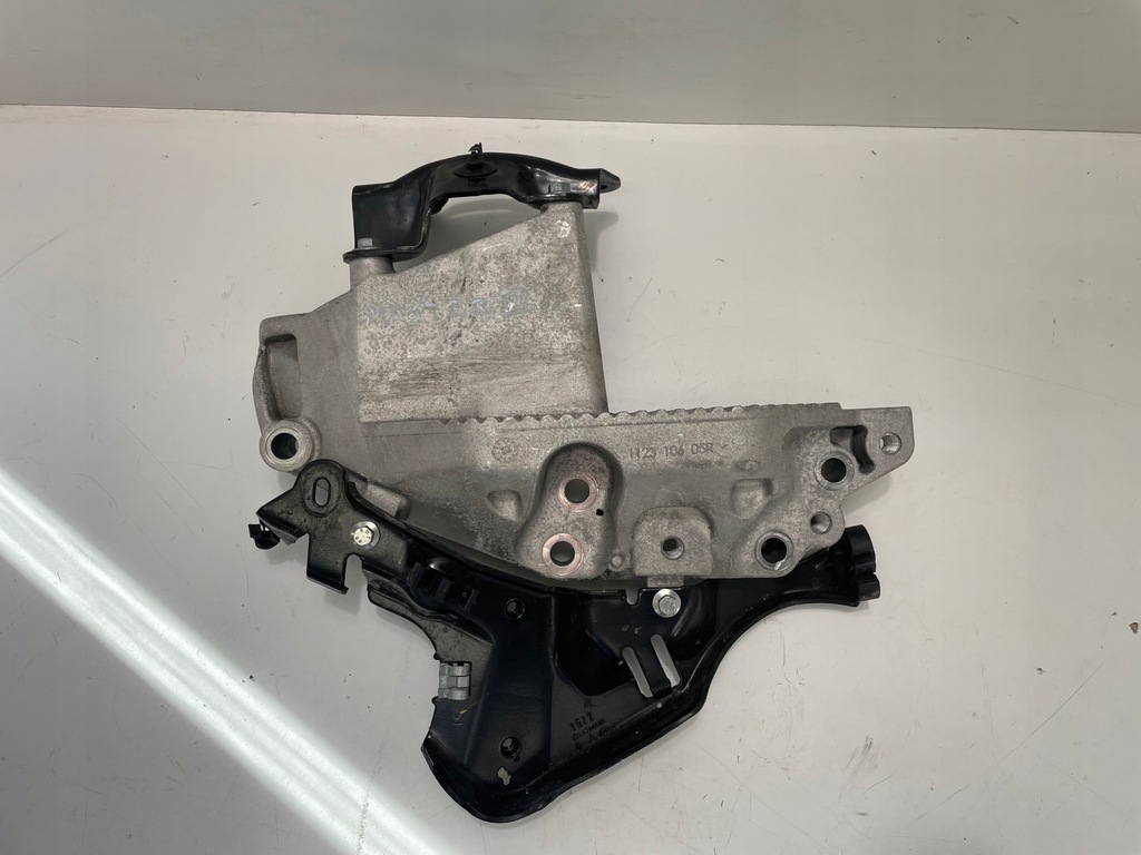 фото №1, Кронштейн двигуна renault master iii master iv