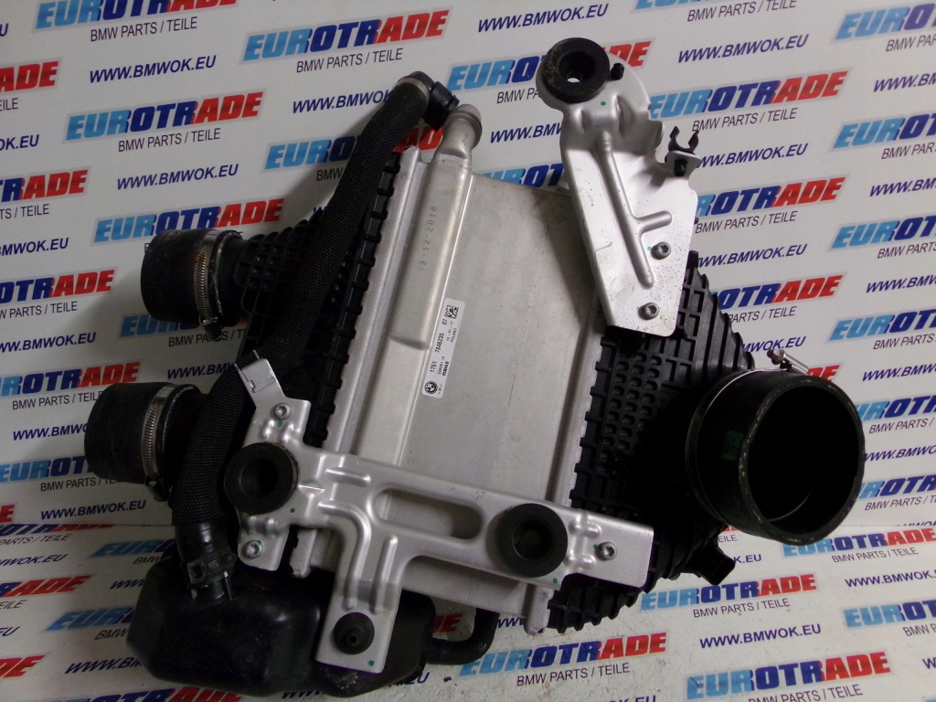 Bmw m3 f80 m4 f82 f83 f87 интеркулер радиатор в Украине