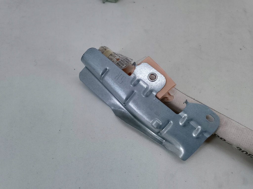 фото №6, Шторка безопасности воздушная правая toyota aygo i 305304010