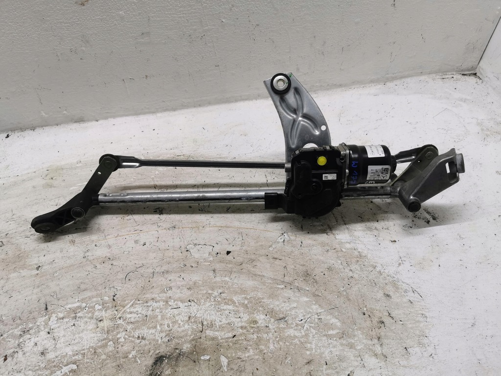 фото №1, Механизм дворник перед mercedes a-klasa w177