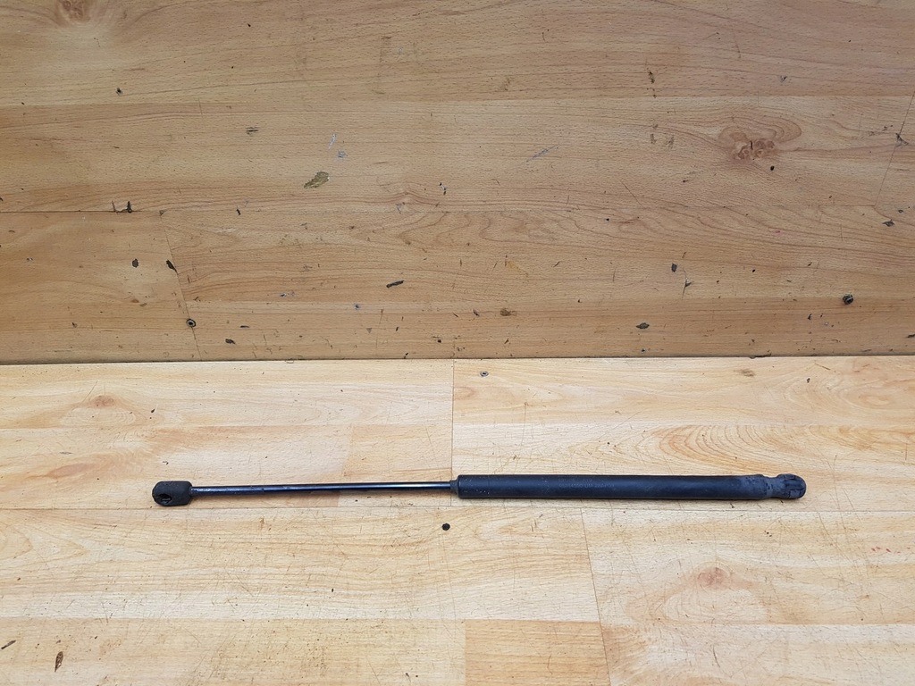 фото №1, Привод капот крышки двигателя fiat stilo