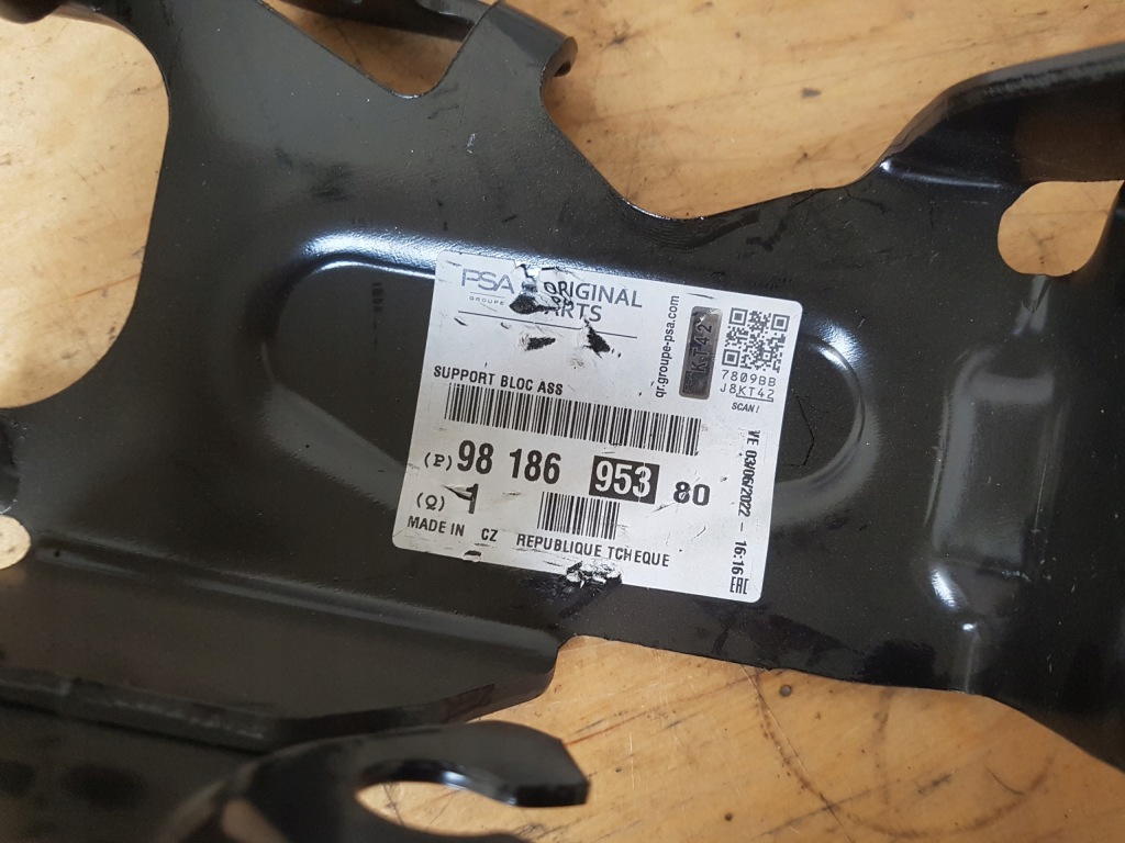 фото №6, Citroen c3 iii c4 cactus aircross opel crossland кронштейн abs 9818695380