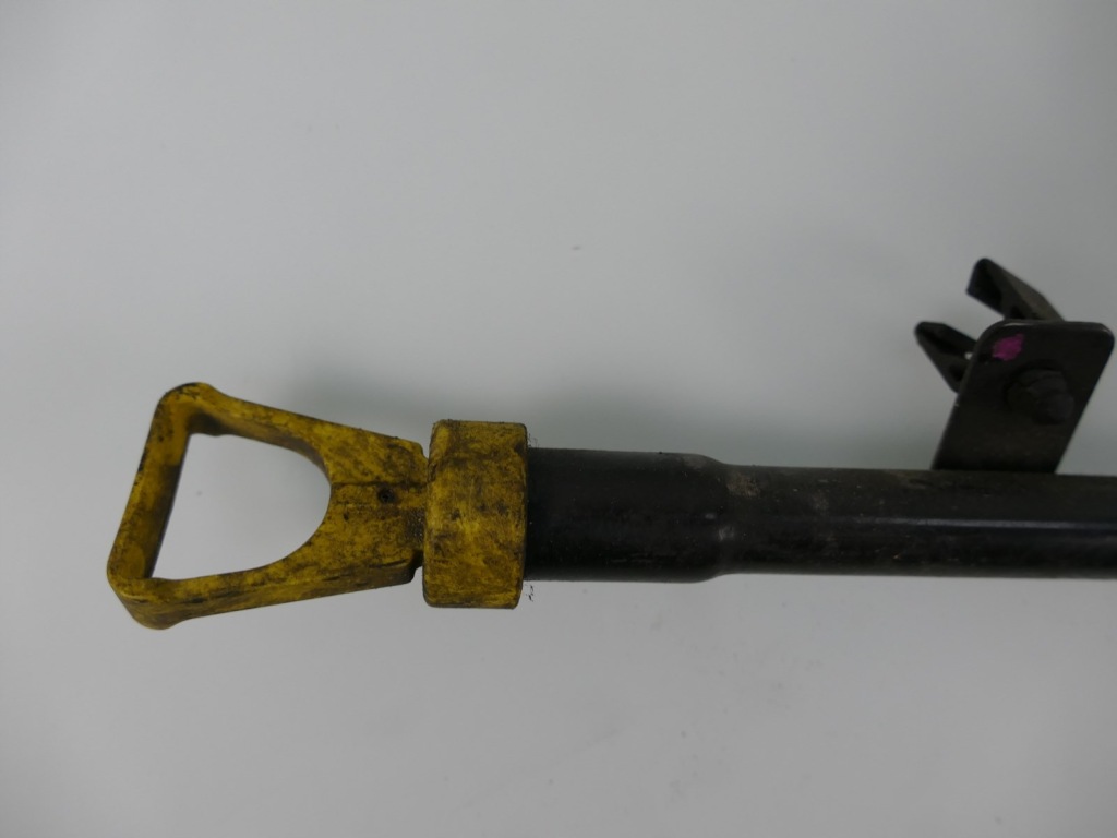 фото №3, Mazda tribute 3.0 v6 щуп рівня оливи щуп