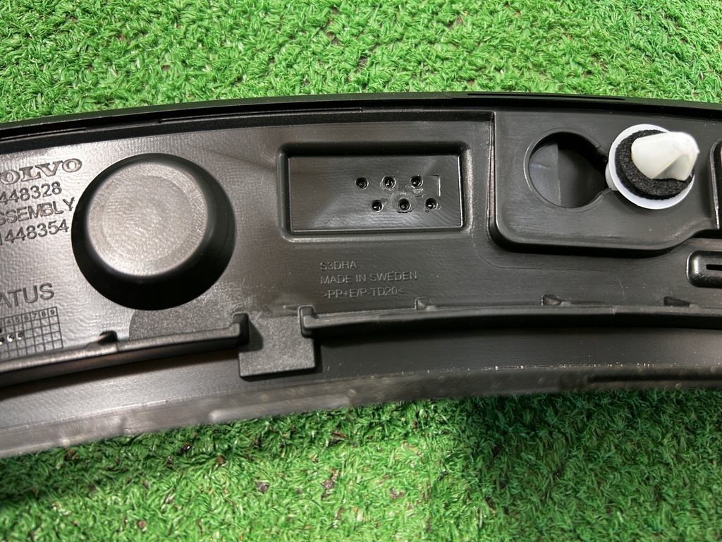 фото №11, Volvo xc40 молдинг na крыло левый задняя задняя левая 31448328