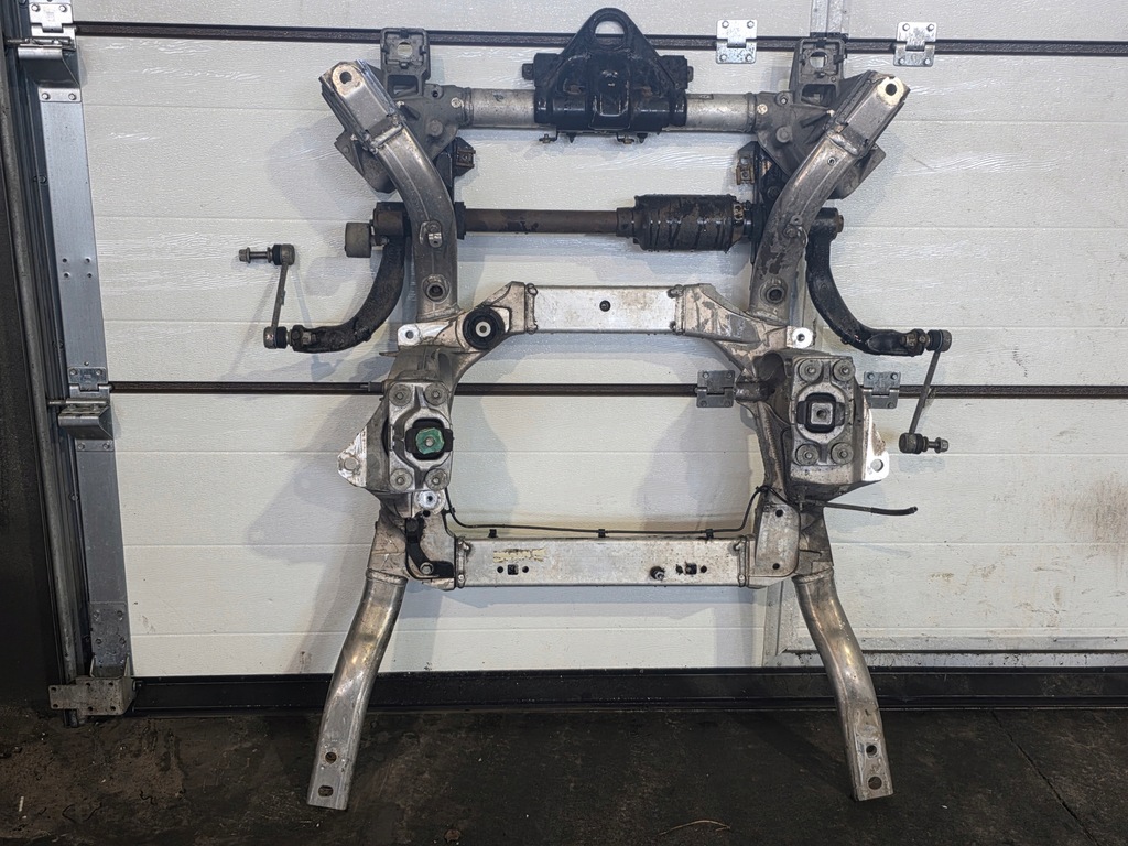 фото №1, Подрамник подрамник подрамник балка подрамник перед land rover range rover iv l405