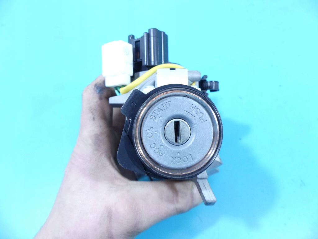 фото №15, Бортовий комп'ютер набір mitsubishi space star ii 12- 1.0b