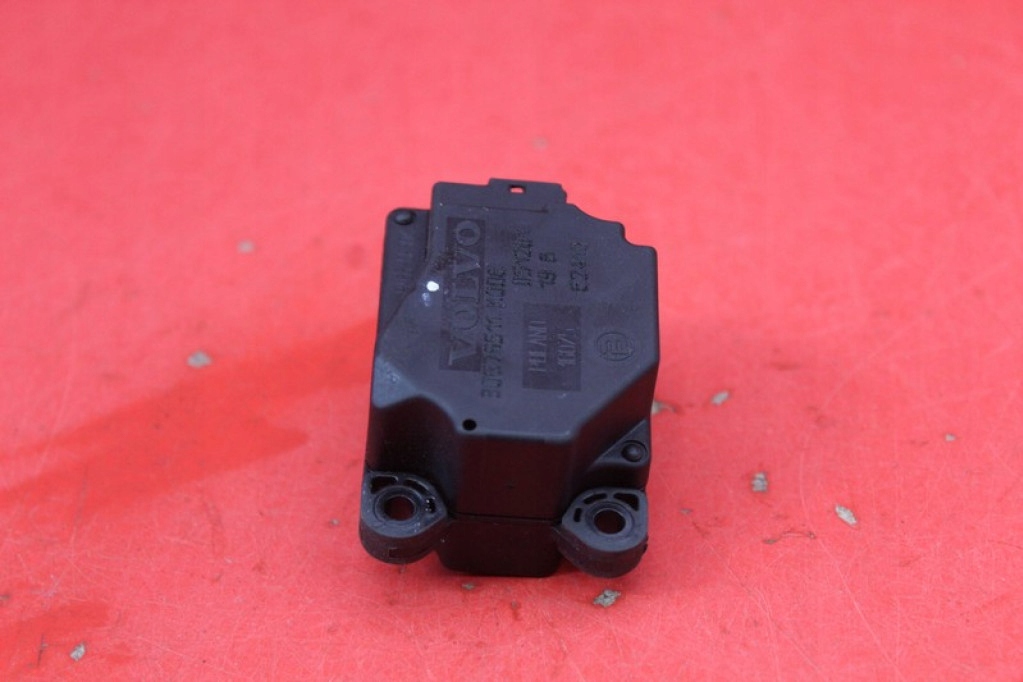 фото №5, Моторчик отопителя 30676511 volvo v70 2 ii 2.4 d 126 km 04-08