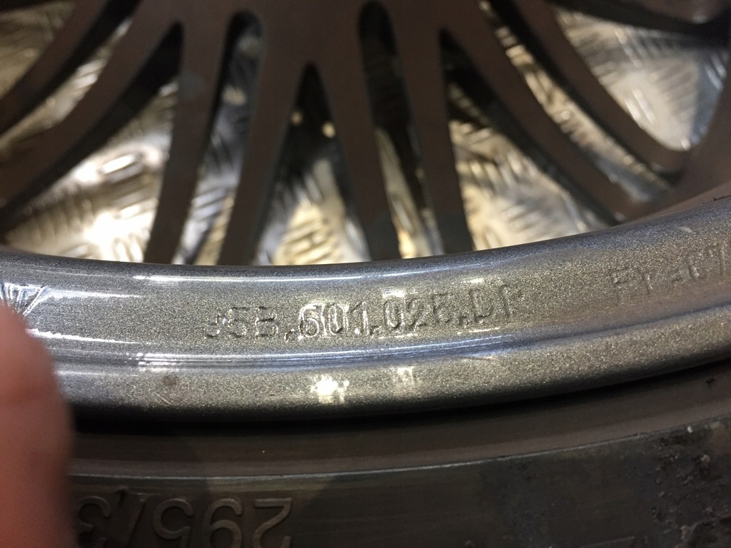 фото №16, Колеса диски легкосплавные диски porsche macan lift 295/35/r21 265/40/r21 zima