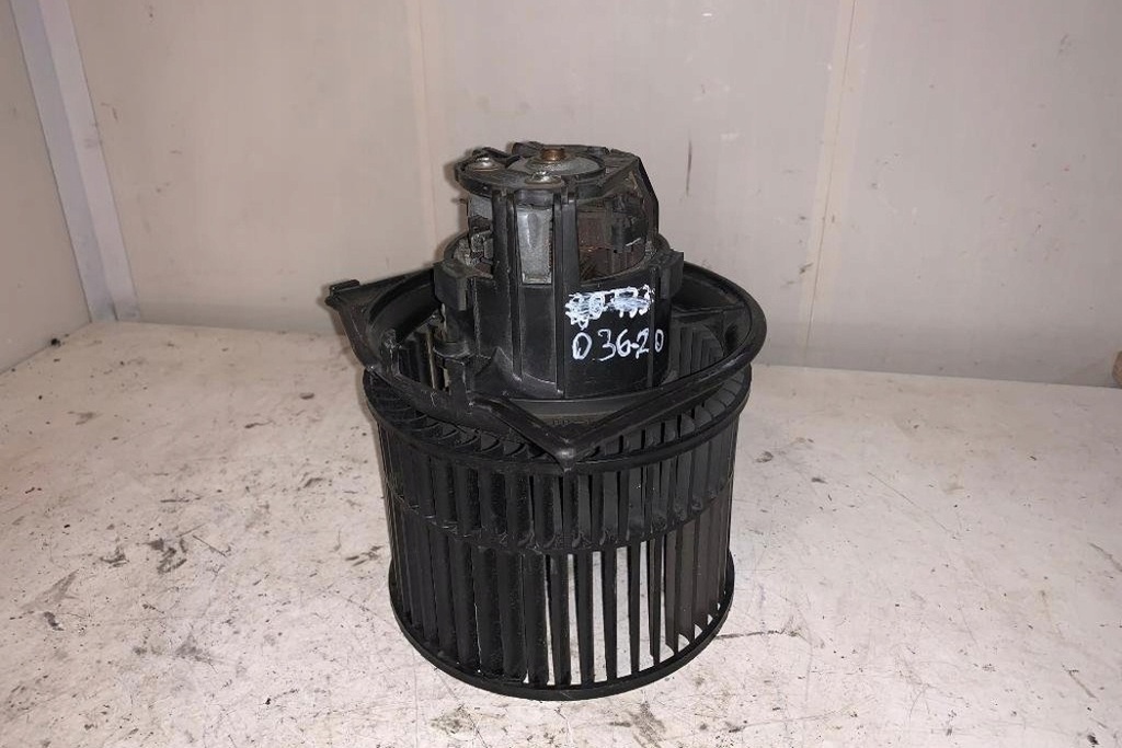 фото №3, Моторчик отопителя mini cooper r50, r53 528988 2006