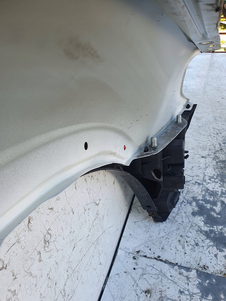 фото №9, Volvo xc70 ii 07-016 крила лівий перед передній