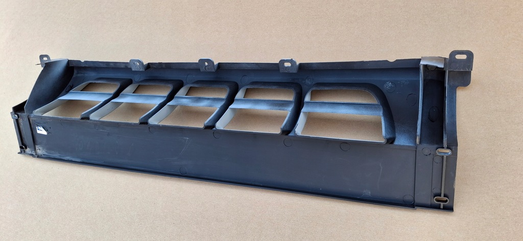 фото №7, Iveco stralis обшивка бампера середина бампера спойлер 504190747