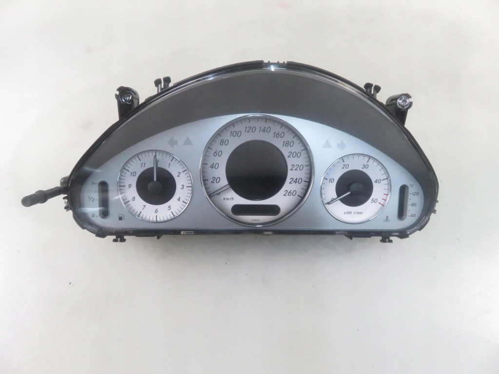 Купить Панель mercedes 211 e 320 t cdi 2115402548