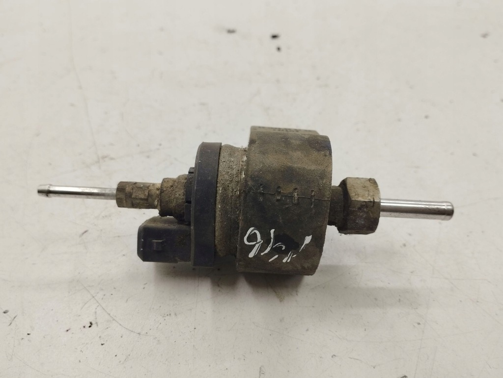 фото №6, Mazda 5 2008 помпа пального webasto