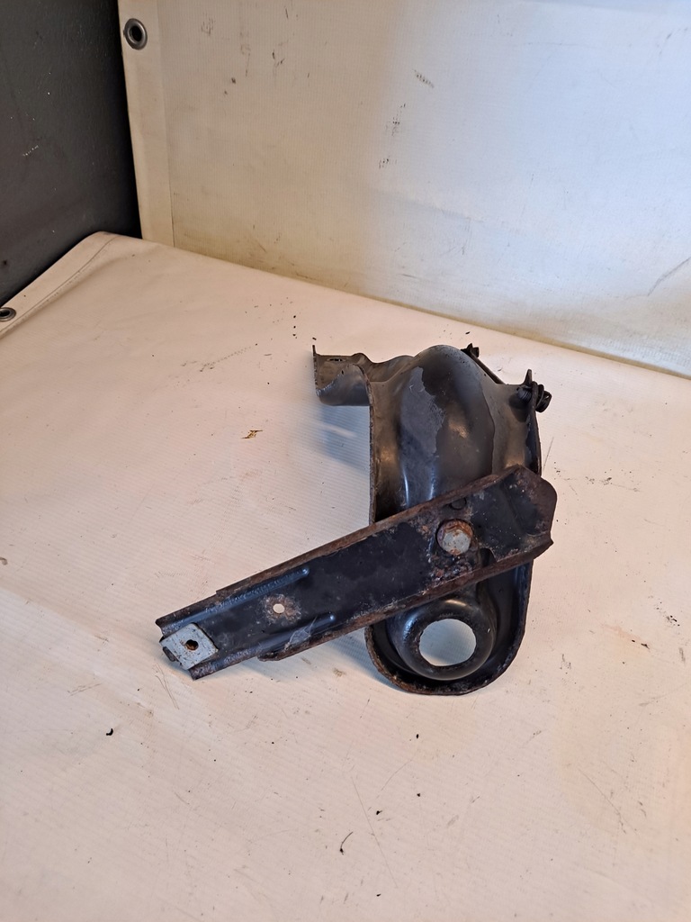 фото №4, Кронштейн радиатора левая mercedes slk r171