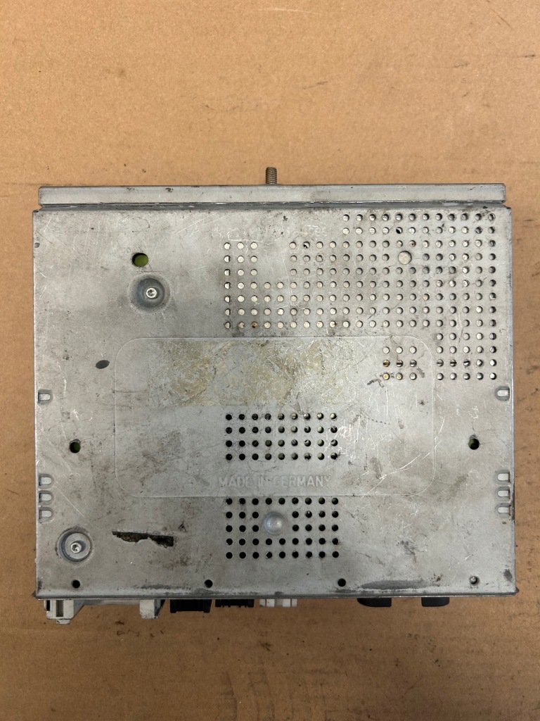 Купити Mercedes w220 s klasa тюнер підсилювач