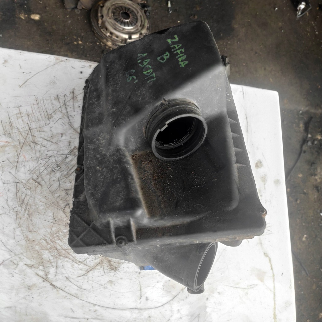 фото №1, Корпус фільтра повітря opel zafira b 1.9 cdti