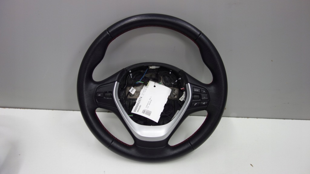 фото №1, Bmw 3 f30 воздуховод кожаный