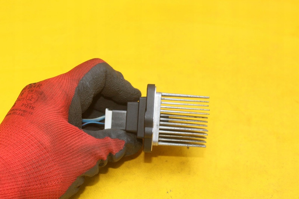 фото №4, Rzystor резистор вентилятор mazda 6 i gg