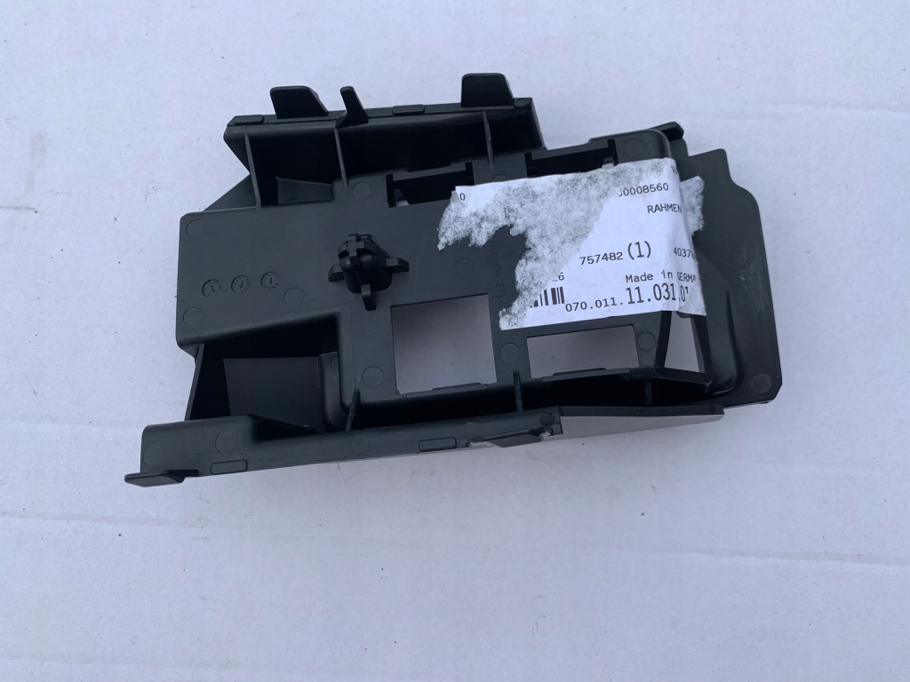 фото №1, Кронштейн радара ліва a2478855502 mercedes eqa w247