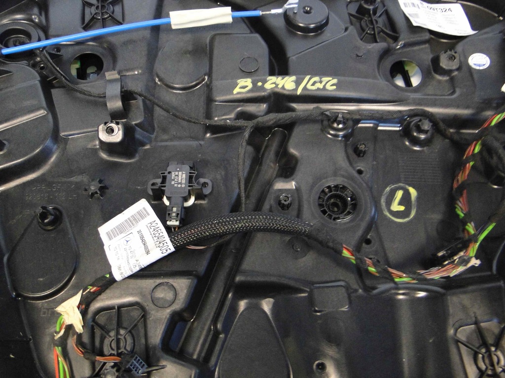 фото №9, Mercedes b w246 246 вкладыш дверь левая перед замок