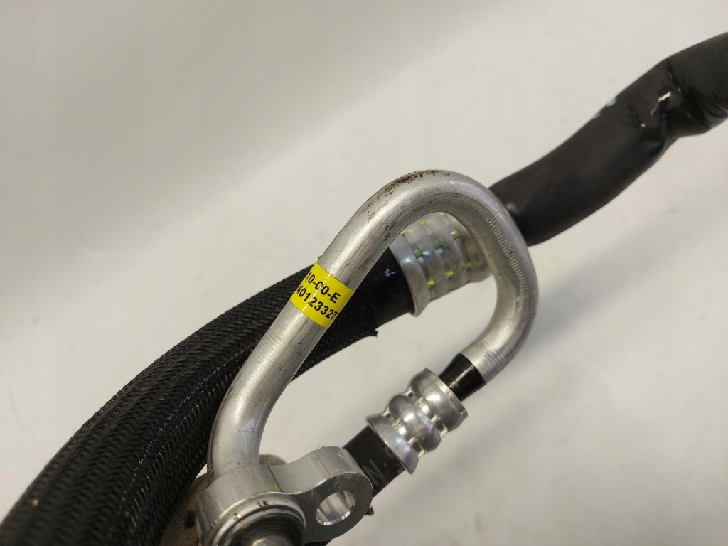 Tesla model y 2024r труба патрубок шланг кондиціонера 1625910-00-e в Україні