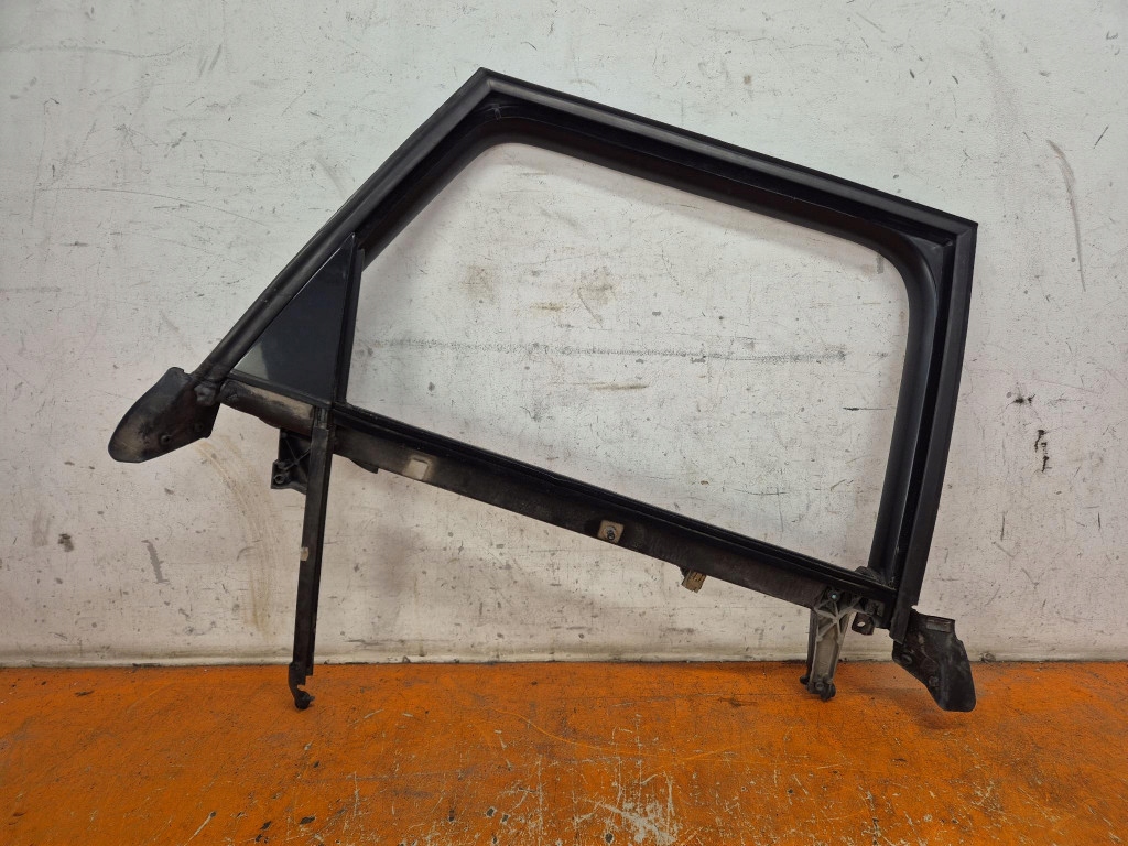 фото №1, Audi a4 b6 00-05 рамка двері задня права задня lz5w