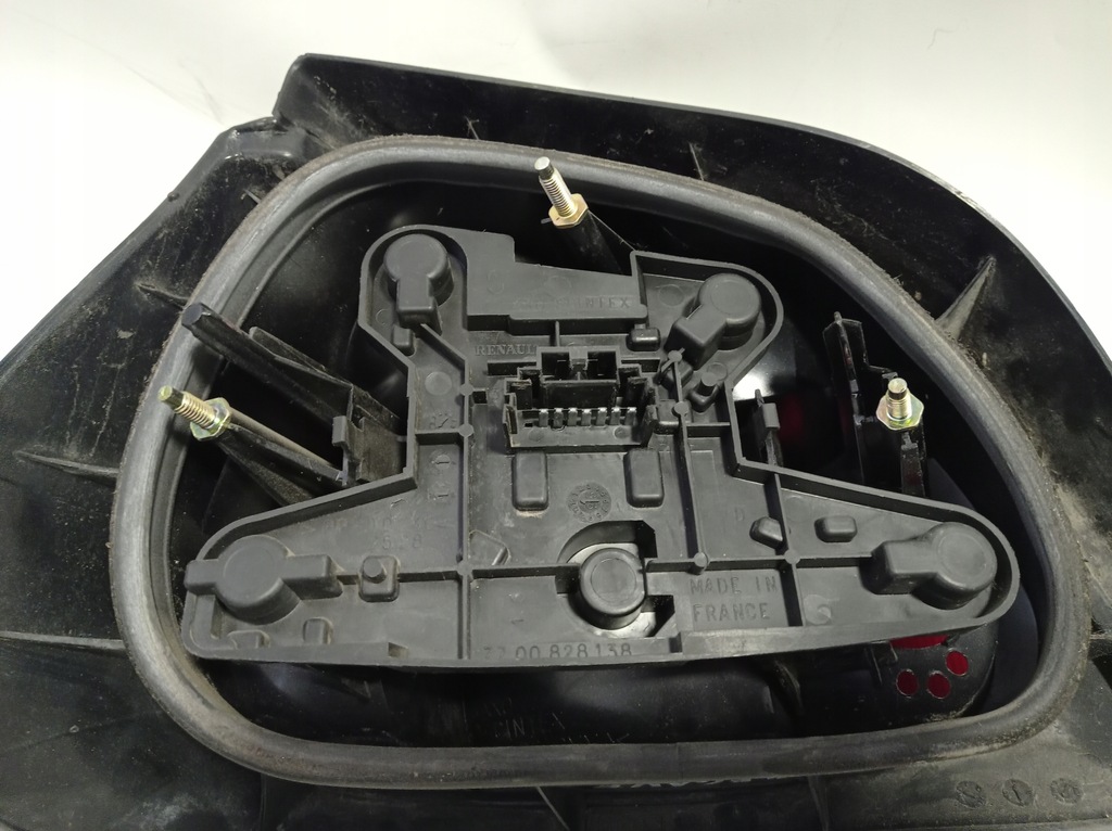 фото №9, Лампа правий задня renault megane i 7700828138