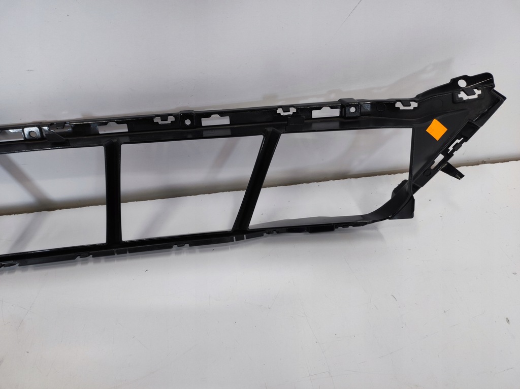 фото №8, Решётка средняя бампера bmw 5 g60 g61 m-pakiet m-sport 51118084629