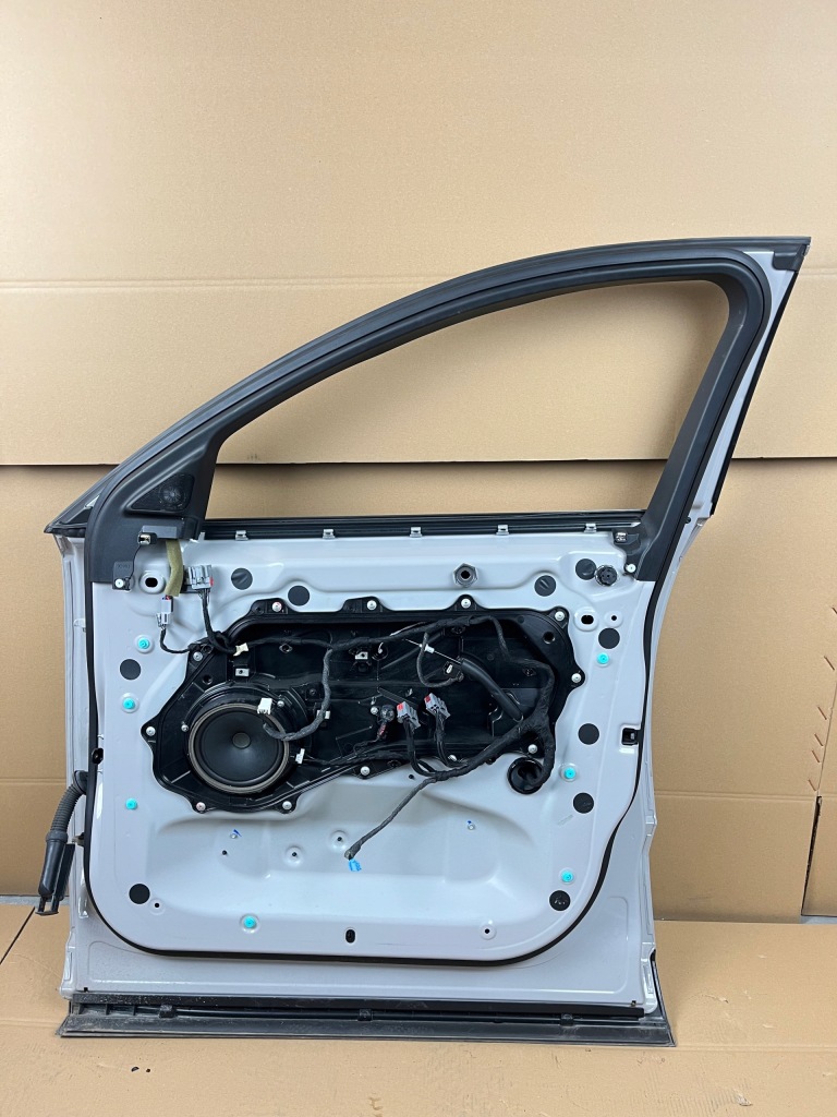 фото №5, Двері праве передні jaguar e-pace x540