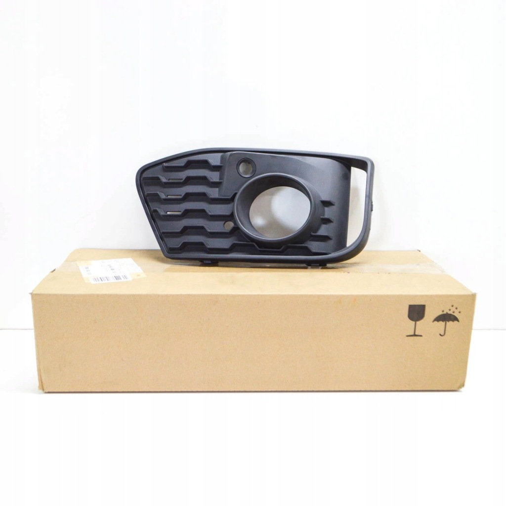 фото №1, Bmw 2 f45 правий fog light m closed решітка 51118064242 8064242 oem