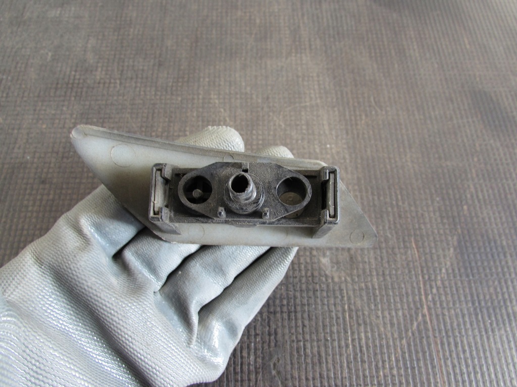 фото №4, Заглушка омивача лівий перед hb lak. eza peugeot 307 01-05 r.