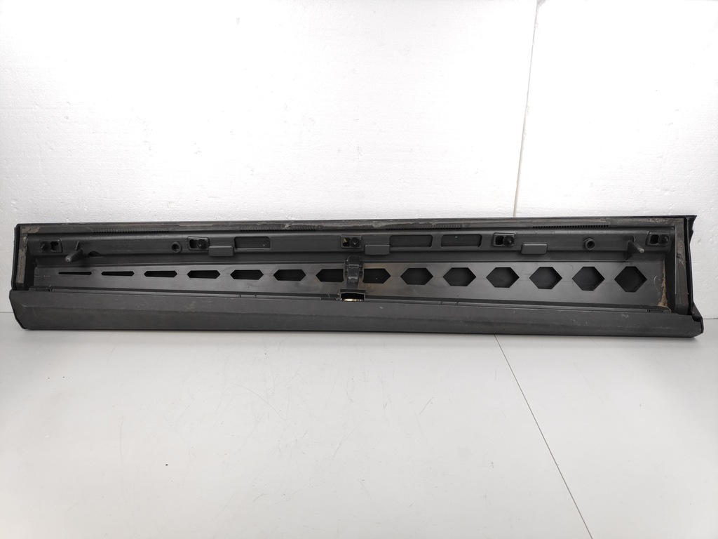 фото №10, Audi q8 4m8 молдинг дверь правый перед 4m8853960d